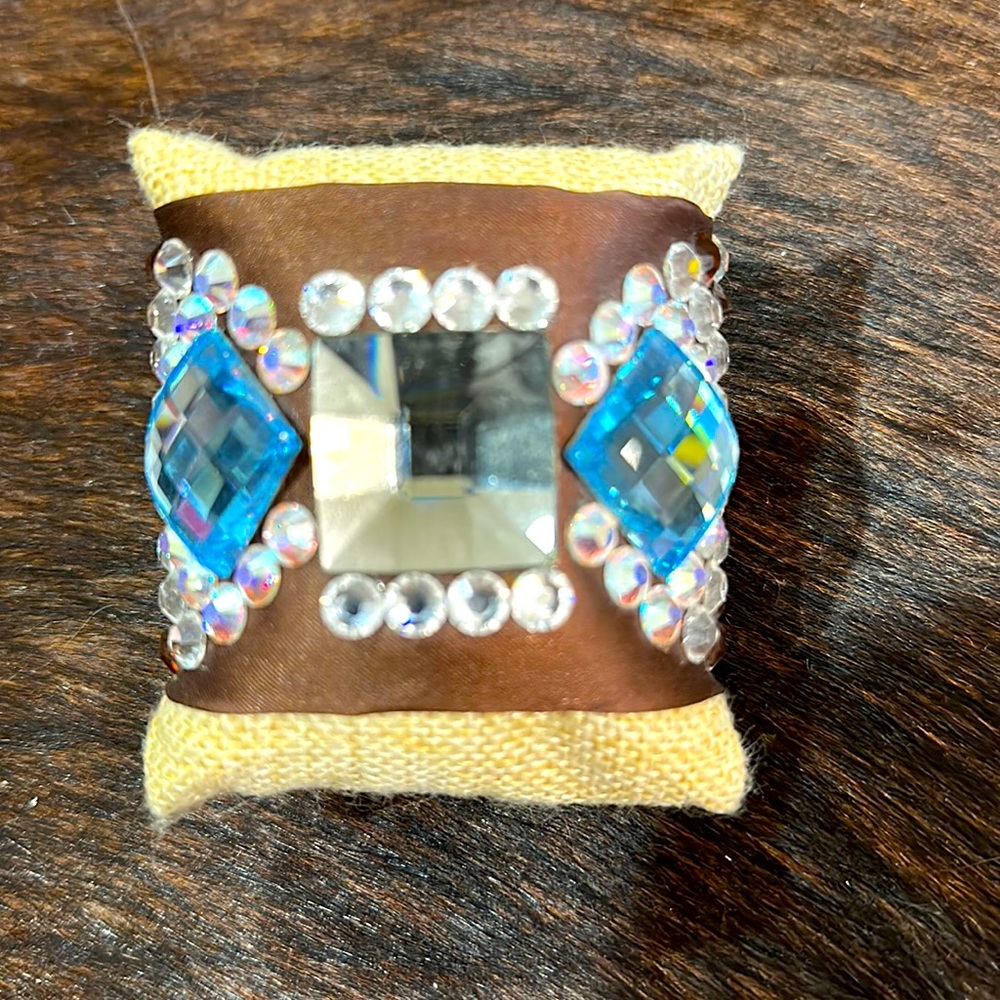 Hand made fabric bracelet with snaps